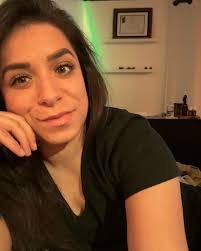 Sandi Mueller's Instagram, Twitter & Facebook