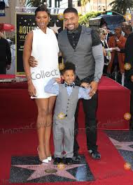 The couple live with their adorable dog ben. Photos And Pictures 13 November 2013 Hollywood California Jennifer Hudson Her Husband David Daniel Otunga Sr Son David Daniel Otunga Jr Jennifer Hudson Honored With Star On The Hollywood