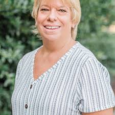 School of Nursing: The Forces Behind the Programs • The Emory & Henry  Magazine • Emory & Henry