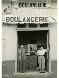 Boulangerie I M Wishful To Have My Own Little Bakery Someday Along Side My Rosey Tea Room X Lynne 1950 S Diseno De Panaderia Disenos De Unas Panaderia