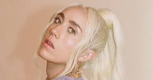 Tommy Teo's Instagram, Twitter & Facebook