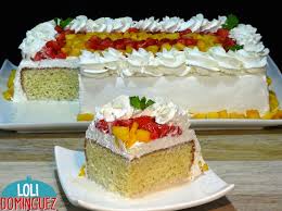 La decoración de la receta casera del pastel de tres leches puede variar en función del país y región donde se elabora pero, en general, suelen utilizarse como. La Famosa Torta Tarta O Pastel Tres Leches Loli Dominguez