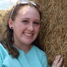 Allison Barnett's Instagram, Twitter & Facebook