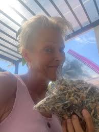 Hello and welcome to the group, I hope you're having a wonderful day