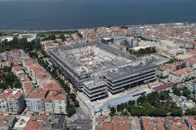İzmir'in kurtuluşu olan 9 eylül'de böylesine görkemli bir törenle stadımızın temelini atmak bize büyük gurur yaşattı diye konuştu. Izmir Goztepe Gursel Aksel Stadi 25 000 Page 10 Skyscrapercity