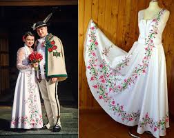 Growing Trend Handpainted Wedding Dresses Inspired By Folklore Of Polish Highlanders Polish Wedding Traditions Traditional Wedding Dresses Polish Wedding