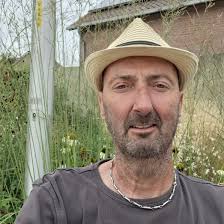 I have Klipsch Heresy 4s and running a T/5i sub, which I can feel isn't  complementing my speakers. At high volumes it sounds whimpy. Is there a  benefit to trying to run