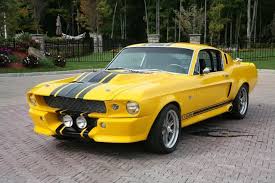 Black And Yellow Mustang Shelby Gt500e Gorgeous Yellow Black I Love It Ford Mustang Shelby Gt500 Mustang Shelby Ford Mustang