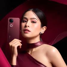 Membandingkan aplikasi KakaoTalk dan Kik Messenger