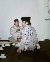 Semoga segala amal ibadah almaghfurlah diterima alloh swt. Kh Nurul Huda Djazuli Gus Dur Bakal Kembali Hikmah Laduni Id