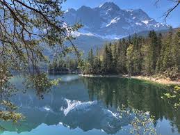 Ausflugstipps Ab Munchen Eibsee Und Zugspitze In Bayern Zugspitze Ausflug Eibsee