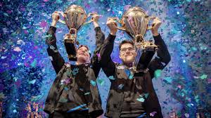 How bugha won the fortnite cash cup (greatest comeback). Aqua And Nyhrox The Unsung Fortnite World Champions