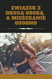 Zwiazek Z Druga Osoba A Mieszkanie Osobno Piekno Umyslu Memes Playbill Ecard Meme
