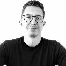 Daniel Lottes's Instagram, Twitter & Facebook