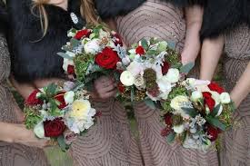 Maybe you would like to learn more about one of these? Flower Design Events The Spectacularly Christmas Wedding Of Tom Aka Tk Lynn At Sacred Heart Church T With Images Christmas Wedding Christmas Wedding Flowers Wedding
