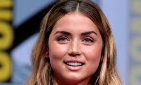 Ana de armas nearly passed on joining the knives out cast. James Bond Girl Ana De Armas Flaunts Bikini Pics Before Knives Out