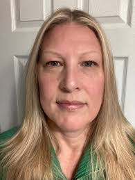 April Gamache's Instagram, Twitter & Facebook