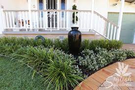 Driveway gardens are particularly simple to design as the border, or the driveway, is provided before work on the garden begins. Front Garden Design Front Garden Driveway Front Garden Ideas Modern Landscape Sydney By Stylish Gardens Houzz Nz
