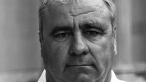 Hatvannyolc éves korában, tragikus hirtelenséggel, álmában hunyt el a legendás edző. Elhunyt A Kajak Kenu Mesteredzo Ludasi Robert Mandiner