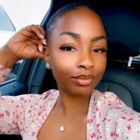 Kim Preece's Instagram, Twitter & Facebook