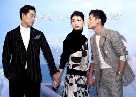 The site owner hides the web page description. å¥³æ˜Ÿè·Ÿ å…'å­ å·®7æ­²æ˜¯å…ƒä»‹ æ€•ä¸å°å¿ƒæ„›ä¸Šåª½åª½ å¨›æ¨‚ Nownewsä»Šæ—¥æ–°èž