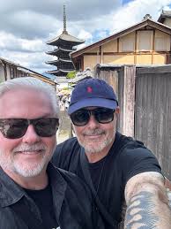 Memory Monday. Is that a thing? On this day last year David and I were in  Japan, at the start of an amazing week in Kyoto. Time goes way too fast.  Can't