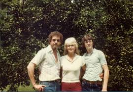 Bob Ross Lynda Brown His First Wife And Their Son Steven Ross 1983 Bob Ross Good Looking Men Couple Photos