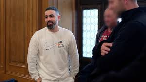 Classes and dates are subject to change based on enrollment and minimum. Bushido Drangsaliert Berliner Clanchef Und Bruder Vor Gericht Stern De