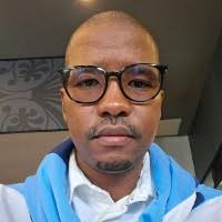 5400+ "Hendrick's" profiles