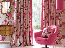 Home Decor Ideas Gold And Pink Accents Spring Decorating Colorful Living Room Design Pink Living Room Country Style Living Room Furniture