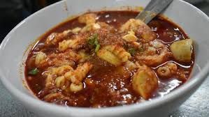 Made of wet krupuk (traditional indonesian crackers) cooked with protein sources (egg, chicken, seafood or beef) in spicy sauce. Ini Cara Membuat Seblak Mie Pedas Yang Cocok Dinikmati Saat Hujan