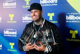 Nicky jam está muy contento por el estreno de su serie, el ganador, donde cuenta con lujo de detalles cómo fue su vida. La Serie Sobre Nicky Jam Es Un Reflejo Veraz Del Regueton Dice Su Director La Republica Ec
