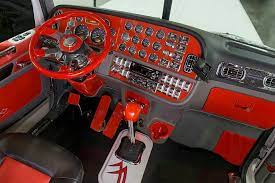 Peterbilt Custom 389 Interior Semi Trucks Interior Truck Interior Peterbilt