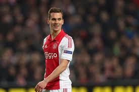 Prezydent napoli żąda od polaka podpisania. 5 Arkadiusz Milik Ostatnia Czesc Reportazu Z Amsterdamu Laczy Nas Pilka