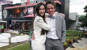 Todas las noticias sobre rigoberto urán publicadas en el país. Rigo Uran Hija Rigoberto Uran Abandona El Uae Tour Para Asistir Al Nacimiento De Su Hija Deportes Caracol Radio