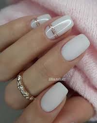 These Pretty Nails Are Just Perfect For Spring In 2020 Square Nail Designs Romantic Nails Short Square Nails