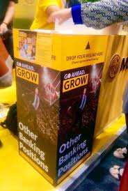 Visit our customer service centres at: Maybank On Twitter Drop Off Your Resume At Our Booth For A Career With Us Go Ahead Grow With Maybank Maybankglc Http T Co Jvmk4oskxu