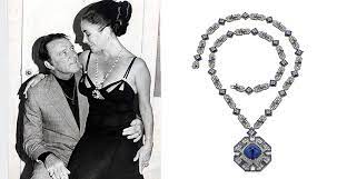 Bulgari sapphire and diamond necklace. Elizabeth Taylor S Bulgari Sapphire Is In Brooklyn The Adventurine