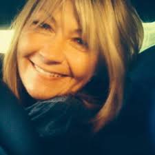 Justine Field (@JustineField)