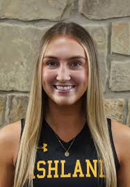 Maddie Maloney's Instagram, Twitter & Facebook