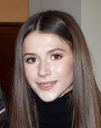 Roksana węgiel from poland won the 2018 junior eurovision song contest in minsk with the song. Datei Roksana Wegiel 2018 Jpg Wikipedia