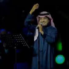 عايش في كل نبضه غلا في كياني Video Love Smile Quotes Cover Photo Quotes Romantic Words