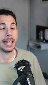 Levanta un dedo ¿Te estas enamorando?