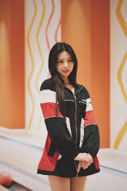 Wtt itzy ryujin yuna lia. Itzy Yuna ìœ ë‚˜ On Twitter Secret Itzy Photo Yuna Https T Co Lu31trfinm Twitter