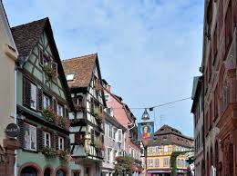 File:Sélestat (Bas-Rhin) - Rue des Chevaliers - 51246672634.jpg - Wikimedia  Commons