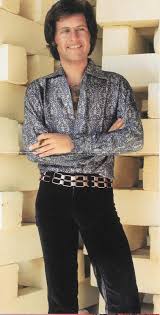 I love the melancholy in some of his songs. Hommage A Joe Dassin 40 Ans Deja Photos Facebook