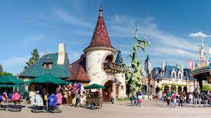 Shopping In Our 60+ Shops | Disneyland Paris