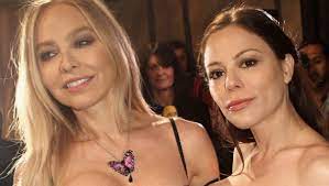 Naike rivelli e la signora siria sono ospiti di cruciani negli studi de la zanzara. Naike Rivelli Instagram Scambi Di Persona Hot Fan Disorientati Ma Questa Nuda E Ornella Muti