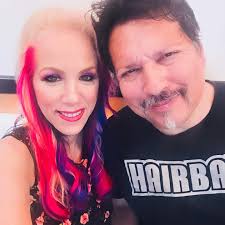 I need your help. 😫😩😢😭 I don't know where to begin. Many of you have  been following our journey since Oz's first brain surgery. You came along  side of Oz, showed up,