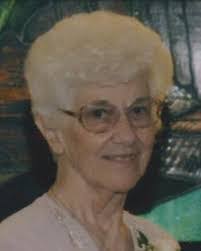 Danielle Blystone's Instagram, Twitter & Facebook